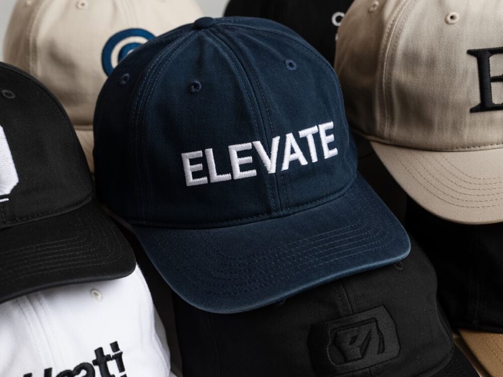 stylowa męska czapka